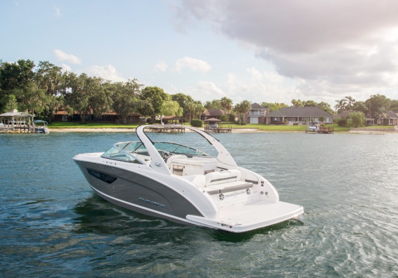 Discover Regal 3300