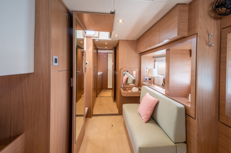 bali 4.6 new boat for sale - clipper marine uk image 4