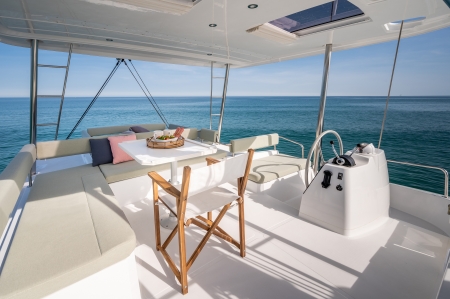 bali 4.6 new boat for sale - clipper marine uk image 4