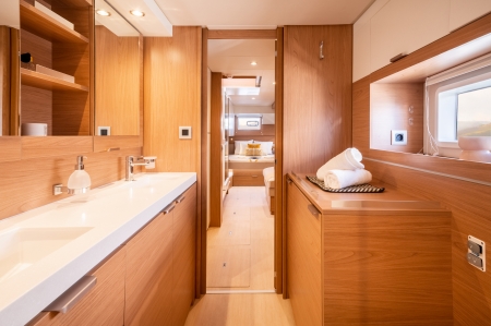 bali 4.4 new boat for sale - clipper marine uk image 1