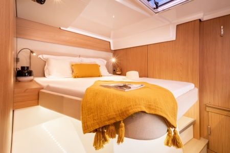 bali catspace new boat for sale - clipper marine uk image 5