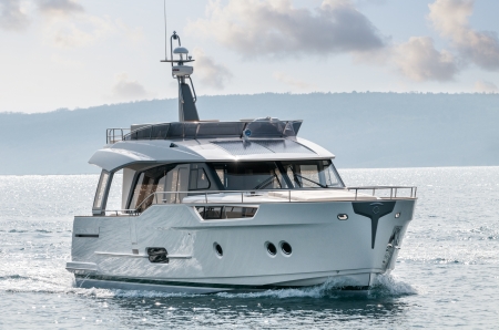 greenline 48 fly new boat for sale - clipper marine uk image 1