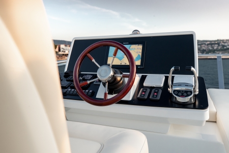 greenline 45 fly new boat for sale - clipper marine uk image 5