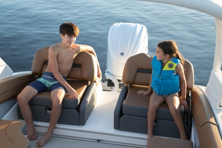 regal lx4 new boat for sale - clipper marine uk image 17