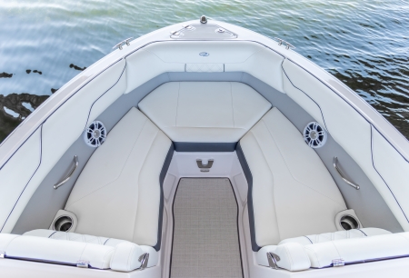 regal ls2 surf new boat for sale - clipper marine uk image 8