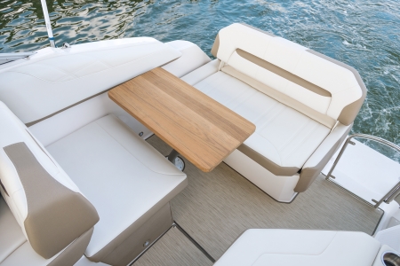 regal 26 express new boat for sale - clipper marine uk image 10