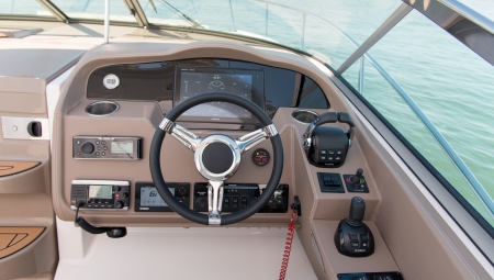 regal 33 xo image 9