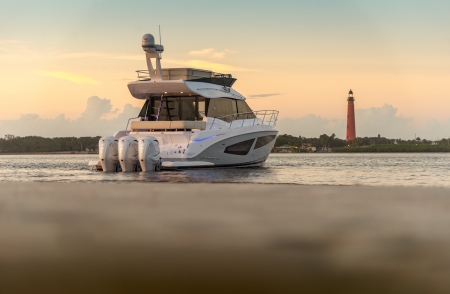 regal 42 fxo new boat for sale - clipper marine image 3