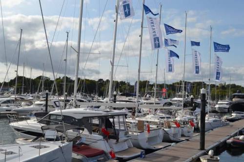 WE ARE HIRING, apply today!