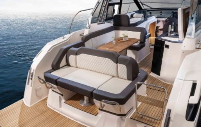 Bavaria SR33, relax